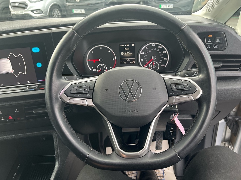 Volkswagen 2.0 TDI C20 Commerce Pro Panel Van 5dr Diesel Manual SWB Euro 6 (s/s) (102 ps)