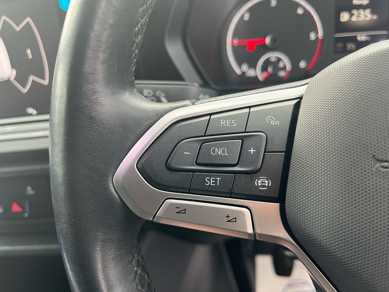 Volkswagen 2.0 TDI C20 Commerce Pro Panel Van 5dr Diesel Manual SWB Euro 6 (s/s) (102 ps)