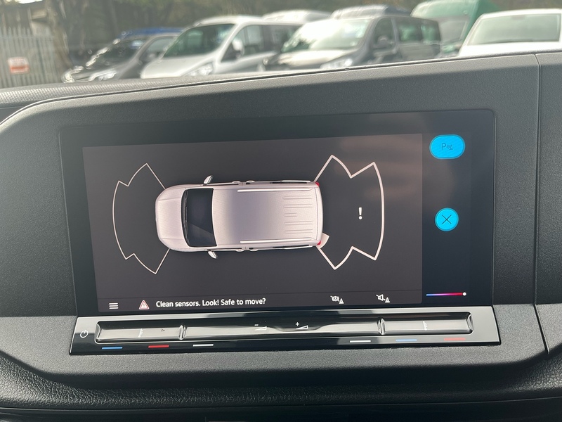 Volkswagen 2.0 TDI C20 Commerce Pro Panel Van 5dr Diesel Manual SWB Euro 6 (s/s) (102 ps)