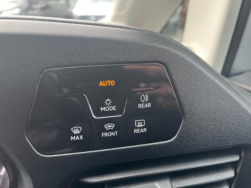 Volkswagen 2.0 TDI C20 Commerce Pro Panel Van 5dr Diesel Manual SWB Euro 6 (s/s) (102 ps)