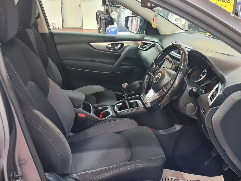 Nissan 1.5 dCi N-Connecta SUV 5dr Diesel Manual Euro 6 (s/s) (110 ps)