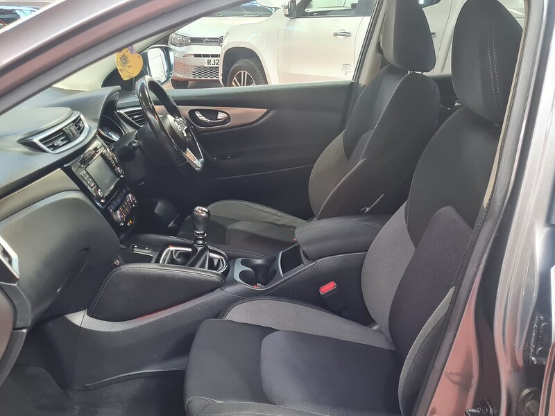 Nissan 1.5 dCi N-Connecta SUV 5dr Diesel Manual Euro 6 (s/s) (110 ps)