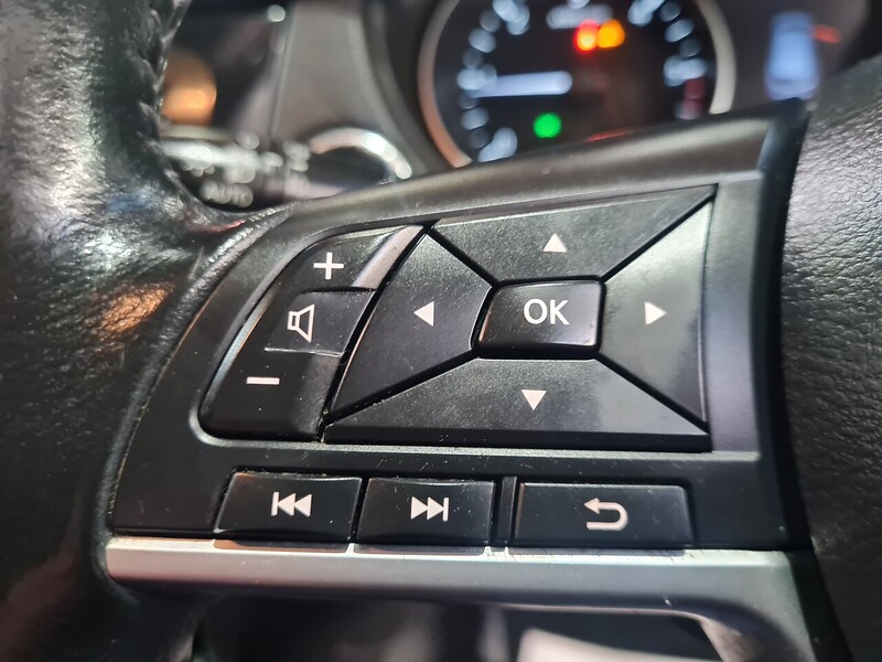 Nissan 1.5 dCi N-Connecta SUV 5dr Diesel Manual Euro 6 (s/s) (110 ps)