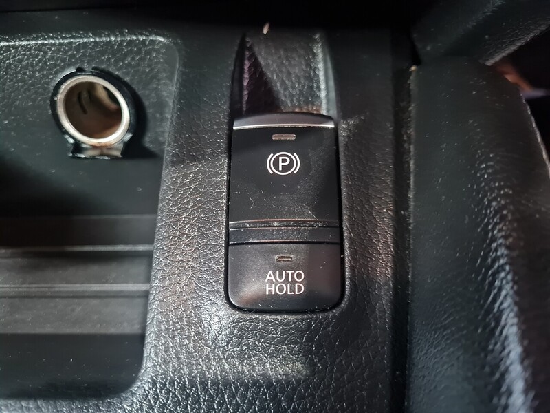 Nissan 1.5 dCi N-Connecta SUV 5dr Diesel Manual Euro 6 (s/s) (110 ps)