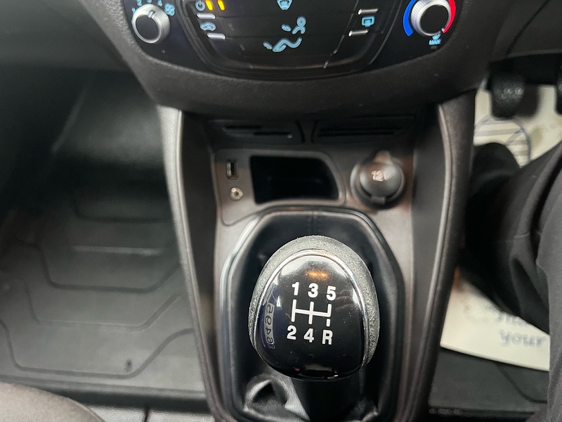 Ford 1.5 TDCi Trend Panel Van 5dr Diesel Manual L1 Euro 5 (75 ps)