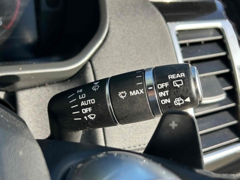 Land Rover SD4 HSE SUV 2.0 Automatic Diesel