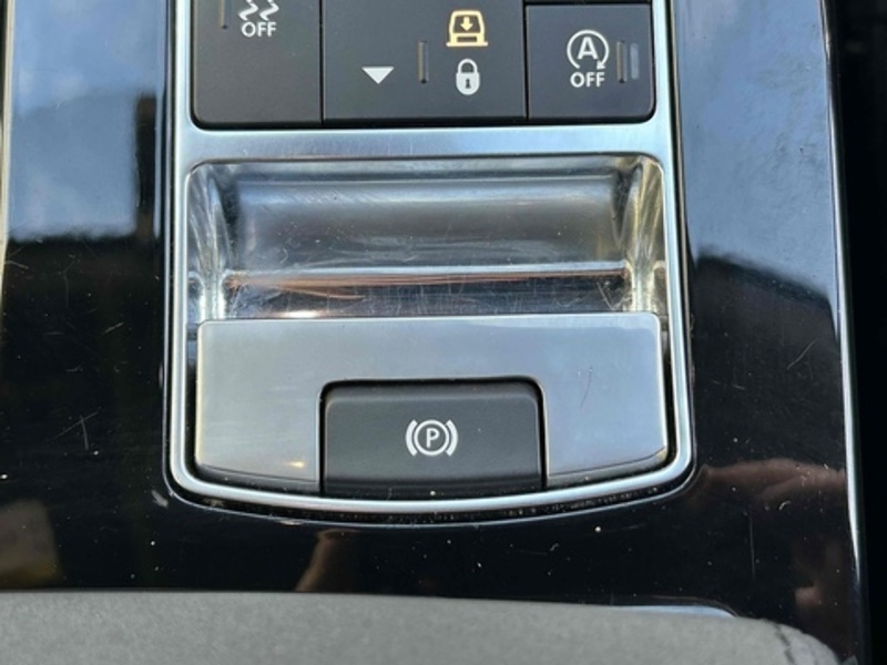 Land Rover SD4 HSE SUV 2.0 Automatic Diesel