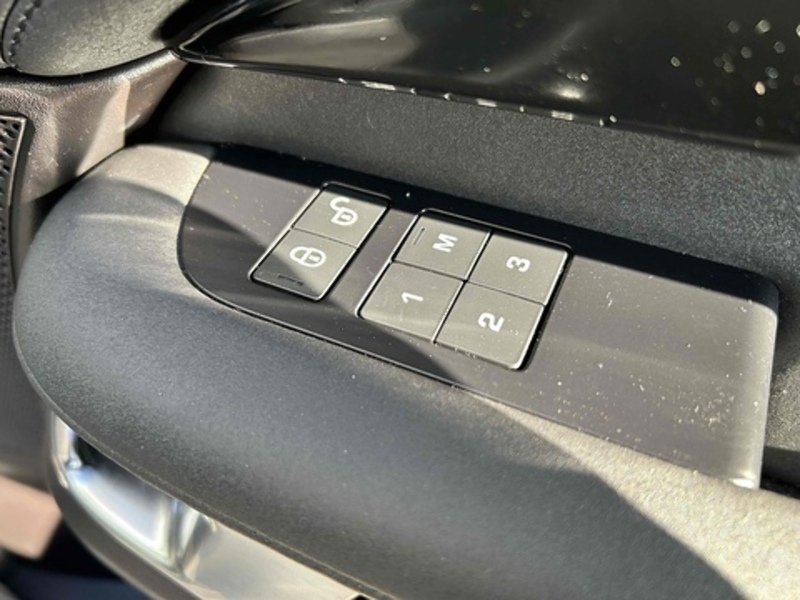 Land Rover SD4 HSE SUV 2.0 Automatic Diesel