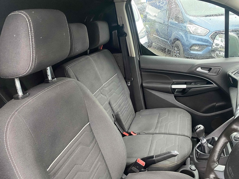 Ford 1.5 TDCi 240 Limited Panel Van 5dr Diesel Manual L2 H1 (119 g/km, 118 bhp)