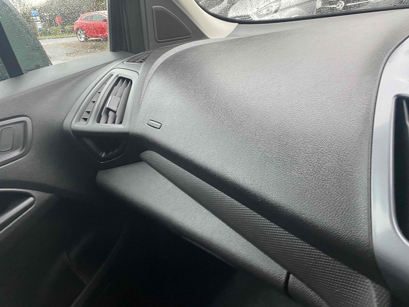 Ford 1.5 TDCi 240 Limited Panel Van 5dr Diesel Manual L2 H1 (119 g/km, 118 bhp)