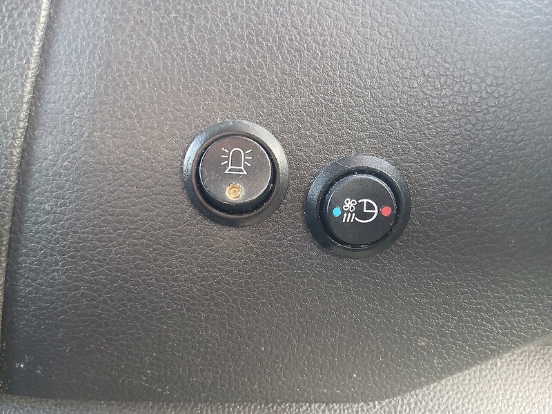 Renault ZE 31 33kWh Business Panel Van 4dr Electric Auto FWD MWB Medium Roof (i) (77 ps)