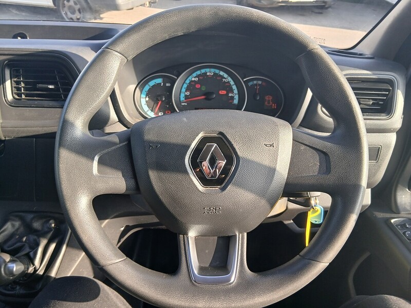 Renault ZE 31 33kWh Business Panel Van 4dr Electric Auto FWD MWB Medium Roof (i) (77 ps)