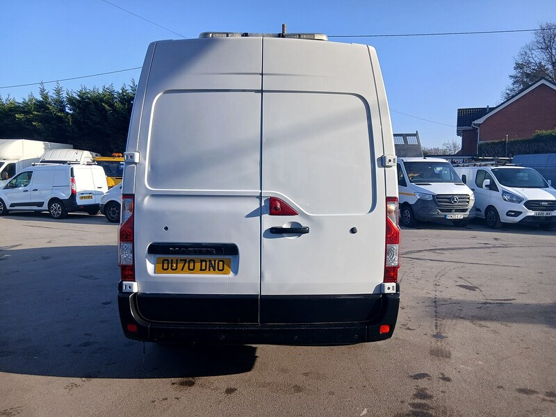 Renault ZE 31 33kWh Business Panel Van 4dr Electric Auto FWD MWB Medium Roof (i) (77 ps)