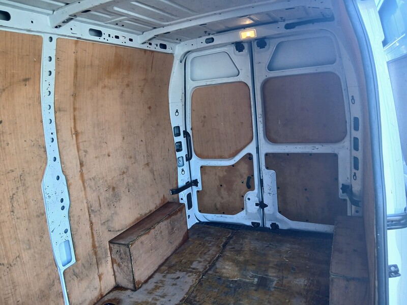 Renault ZE 31 33kWh Business Panel Van 4dr Electric Auto FWD MWB Medium Roof (i) (77 ps)