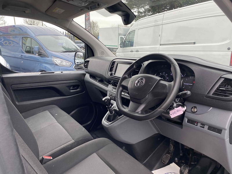 Vauxhall 1.5 Turbo D 2900 Dynamic Panel Van 6dr Diesel Manual L2 H1 Euro 6 (s/s) (100 ps)