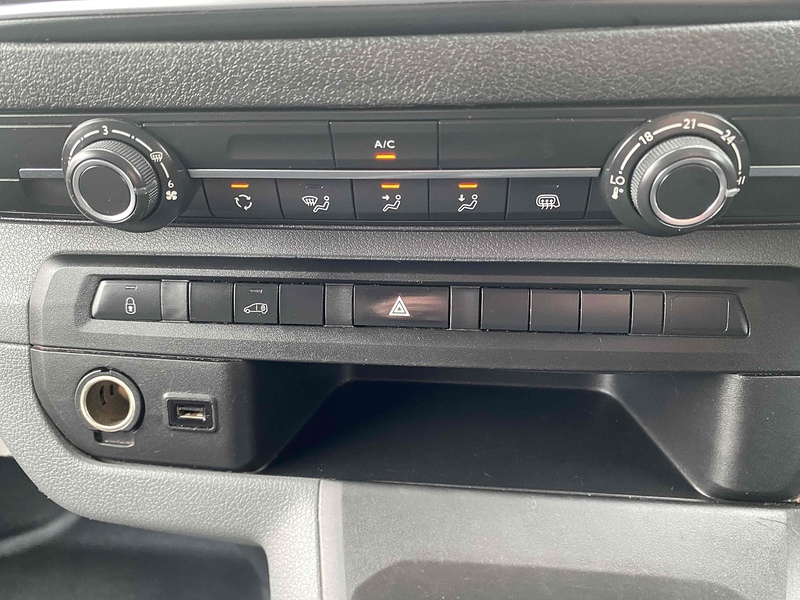 Vauxhall 1.5 Turbo D 2900 Dynamic Panel Van 6dr Diesel Manual L2 H1 Euro 6 (s/s) (100 ps)
