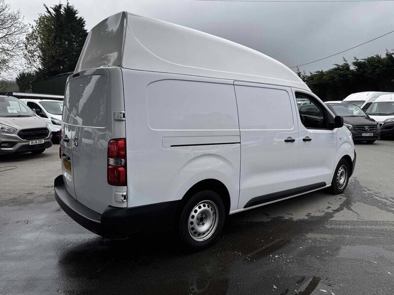 Vauxhall 1.5 Turbo D 2900 Dynamic Panel Van 6dr Diesel Manual L2 H1 Euro 6 (s/s) (100 ps)