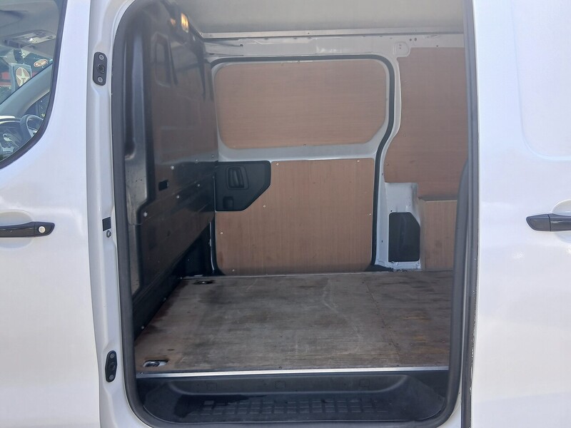Vauxhall 1.5 Turbo D 2900 Dynamic Panel Van 6dr Diesel Manual L2 H1 Euro 6 (s/s) (100 ps)