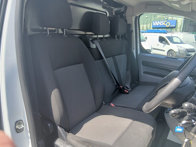 Vauxhall 1.5 Turbo D 2900 Dynamic Panel Van 6dr Diesel Manual L2 H1 Euro 6 (s/s) (100 ps)