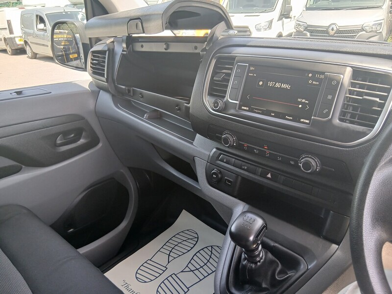 Vauxhall 1.5 Turbo D 2900 Dynamic Panel Van 6dr Diesel Manual L2 H1 Euro 6 (s/s) (100 ps)