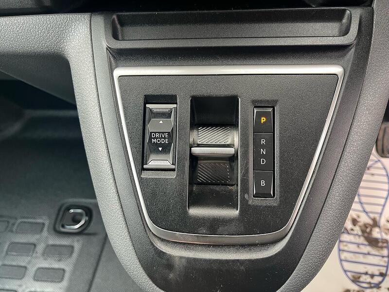 Peugeot e 1200 75kWh Professional Standard Panel Van 6dr Electric Auto MWB (136 ps)