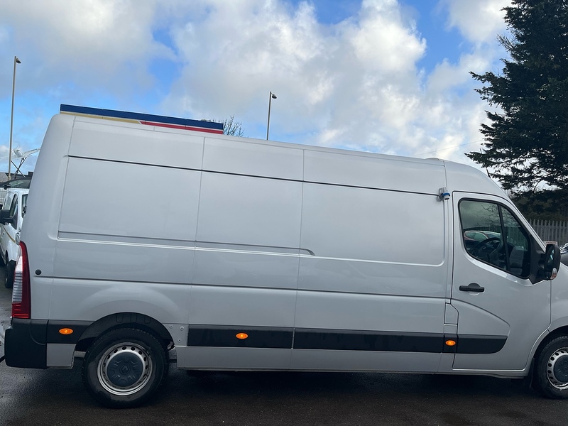 Renault dCi 35 Business Panel Van 2.3 Manual Diesel