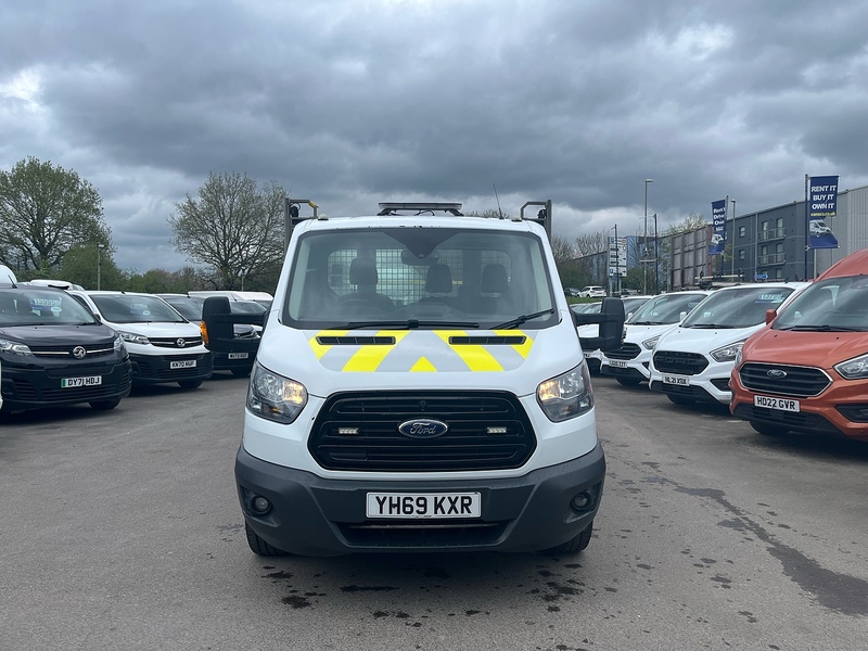 Ford 2.0 350 EcoBlue Chassis Cab 2dr Diesel Manual RWD L3 H1 Euro 6 (s/s) (130 ps)