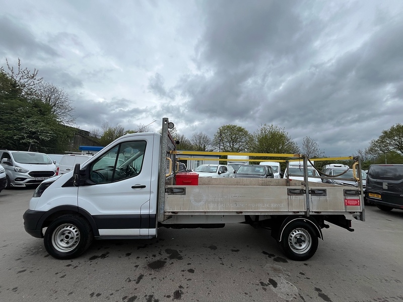 Ford 2.0 350 EcoBlue Chassis Cab 2dr Diesel Manual RWD L3 H1 Euro 6 (s/s) (130 ps)