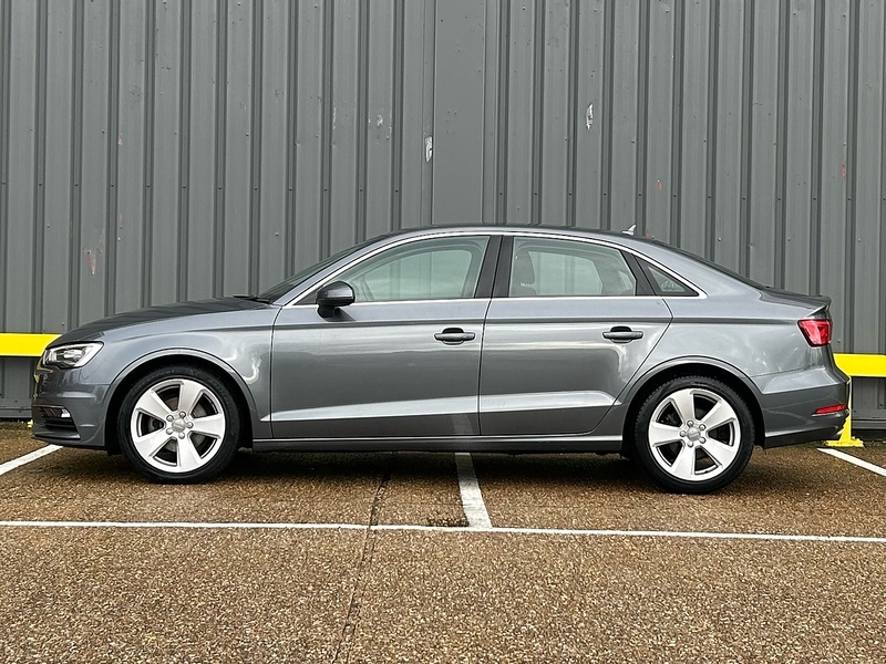 Audi 1.6 TDI Sport Saloon 4dr Diesel S Tronic Euro 6 (s/s) (Nav) (110 ps)