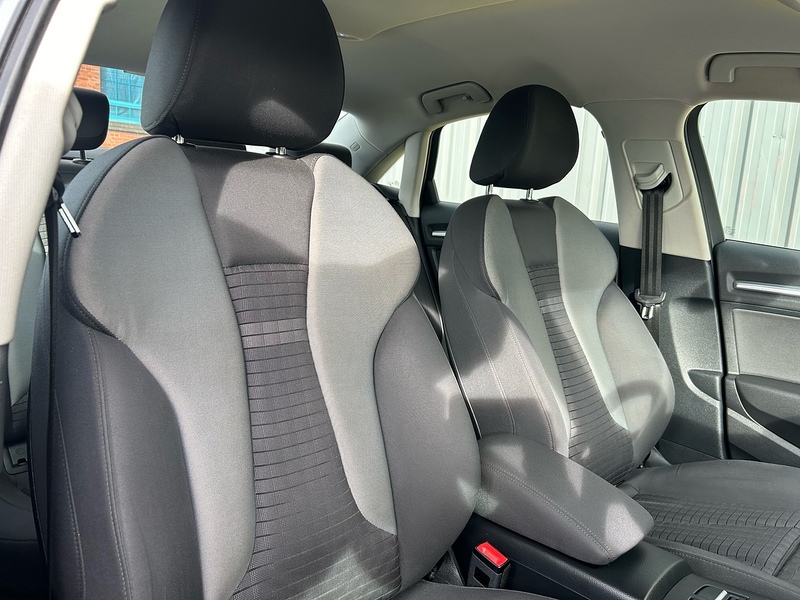 Audi 1.6 TDI Sport Saloon 4dr Diesel S Tronic Euro 6 (s/s) (Nav) (110 ps)