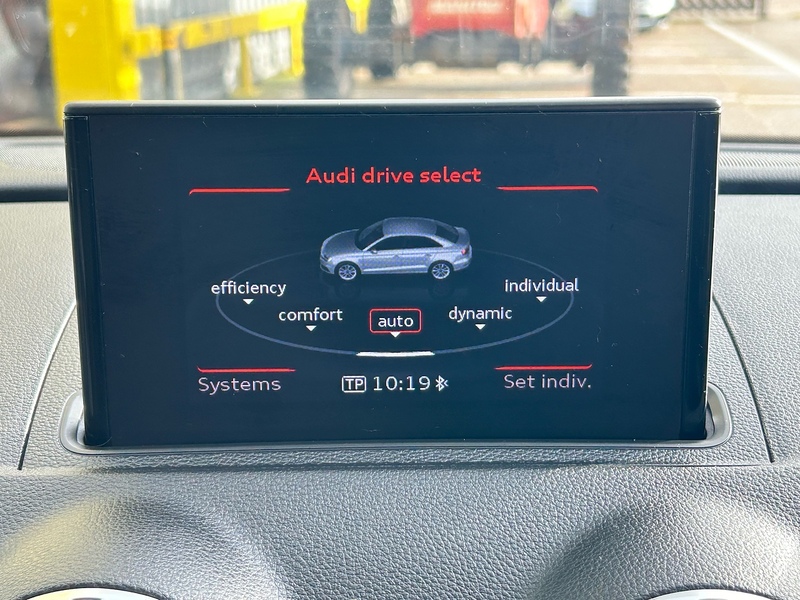 Audi 1.6 TDI Sport Saloon 4dr Diesel S Tronic Euro 6 (s/s) (Nav) (110 ps)