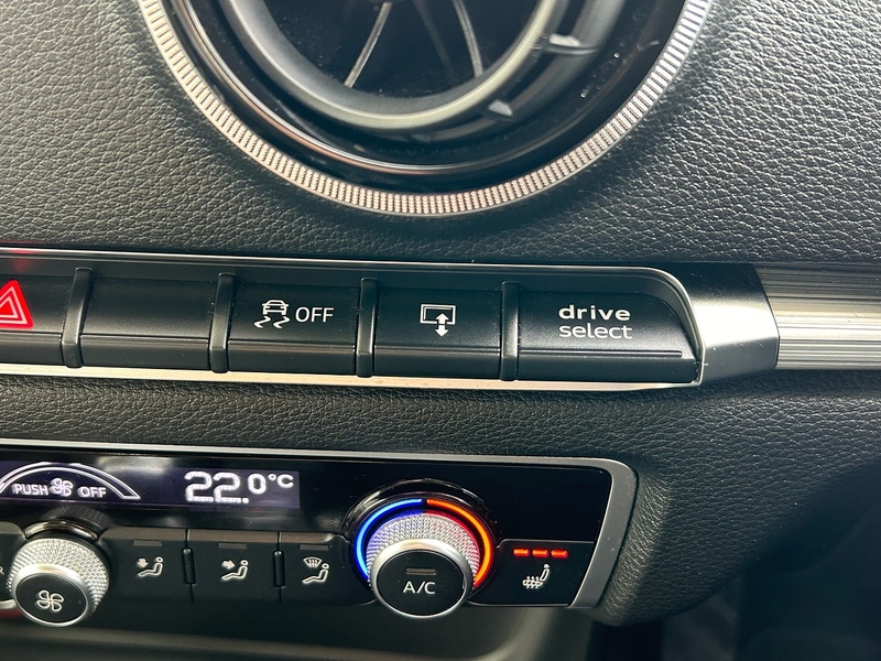 Audi 1.6 TDI Sport Saloon 4dr Diesel S Tronic Euro 6 (s/s) (Nav) (110 ps)