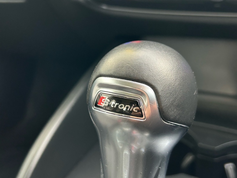 Audi 1.6 TDI Sport Saloon 4dr Diesel S Tronic Euro 6 (s/s) (Nav) (110 ps)