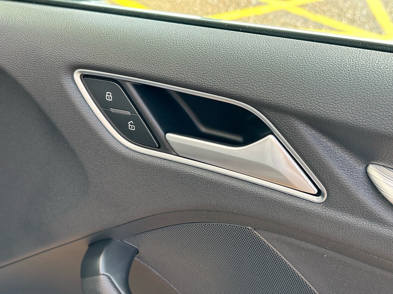 Audi 1.6 TDI Sport Saloon 4dr Diesel S Tronic Euro 6 (s/s) (Nav) (110 ps)