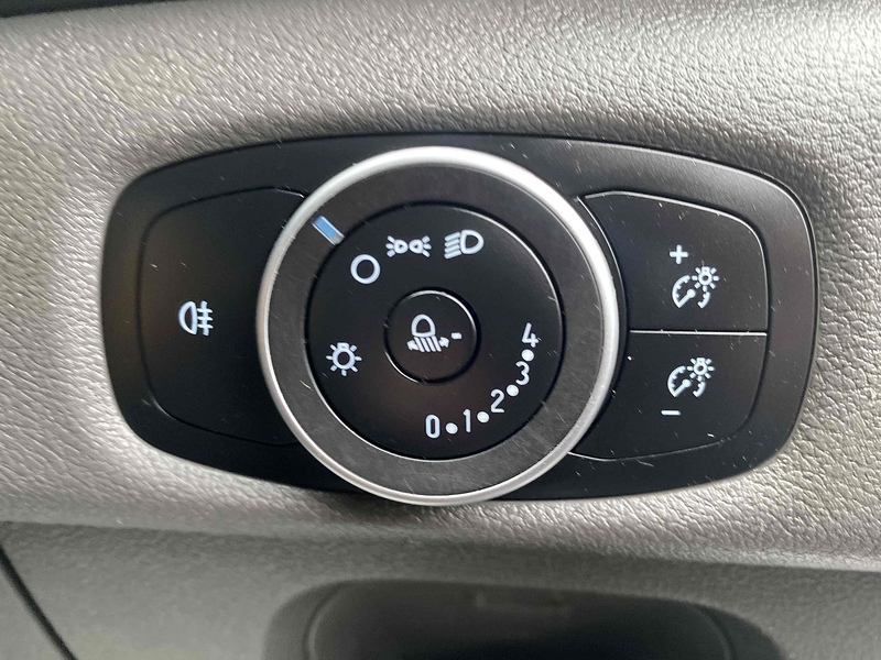 Ford 350 EcoBlue Leader Panel Van 2.0 Manual Diesel