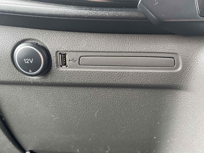 Ford 350 EcoBlue Leader Panel Van 2.0 Manual Diesel