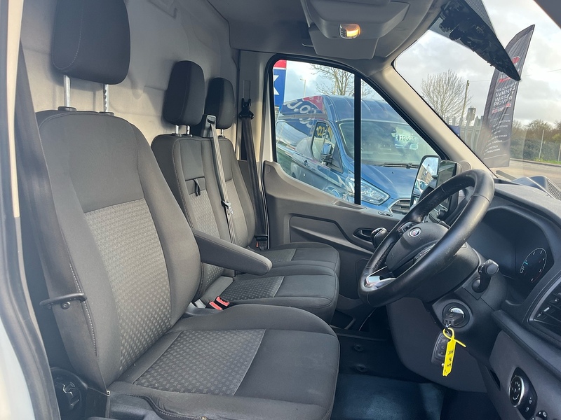 Ford 350 EcoBlue Trend Panel Van 2.0 Manual Diesel