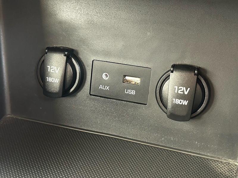 Hyundai CRDi SE Nav Hatchback 1.6 Automatic Diesel