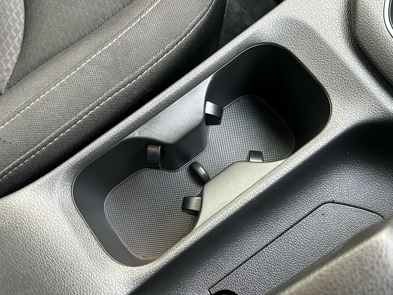 Hyundai CRDi SE Nav Hatchback 1.6 Automatic Diesel