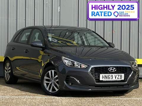 2019 HYUNDAI I30 CRDI SE NAV HATCHBACK 1.6 AUTOMATIC DIESEL LOW MILEAGE PARKING CAMERA 13,995... photo