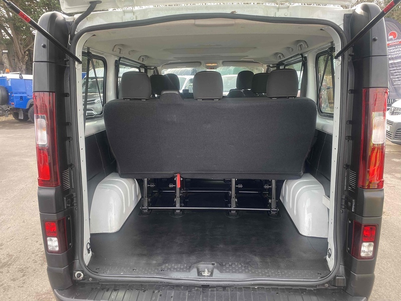 Renault dCi 27 Business Minibus 1.6 Manual Diesel