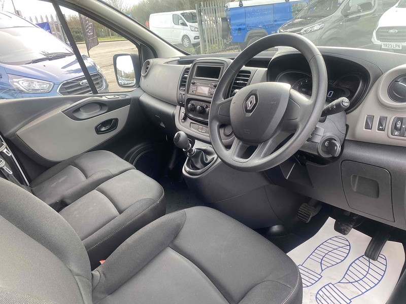 Renault dCi 27 Business Minibus 1.6 Manual Diesel