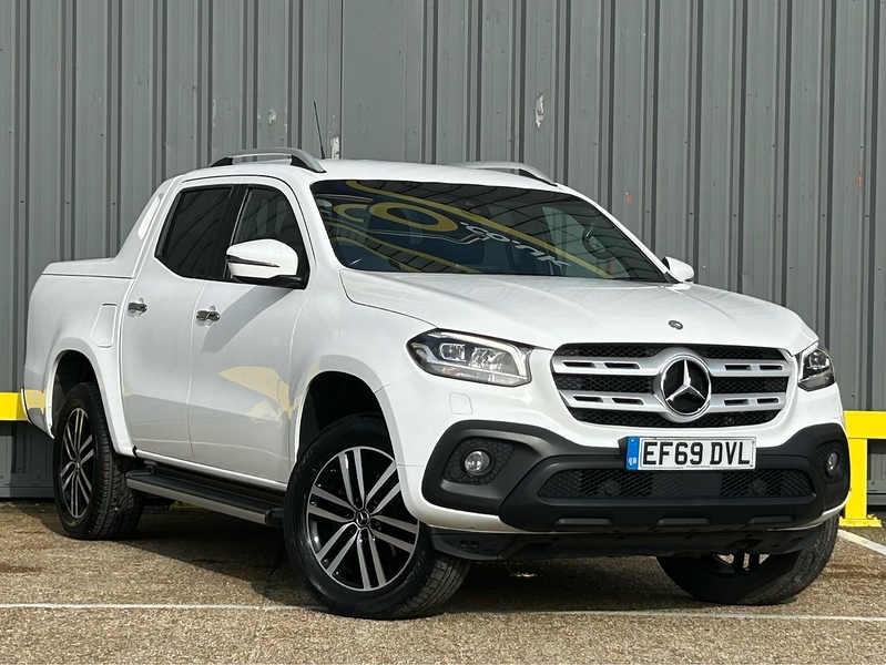 Mercedes-Benz CDI Progressive Pickup 2.3 Automatic Diesel