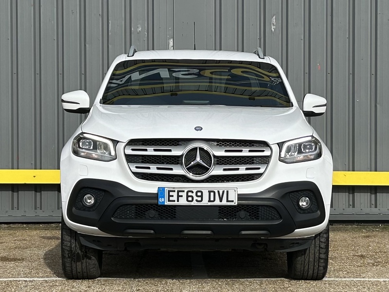 Mercedes-Benz CDI Progressive Pickup 2.3 Automatic Diesel