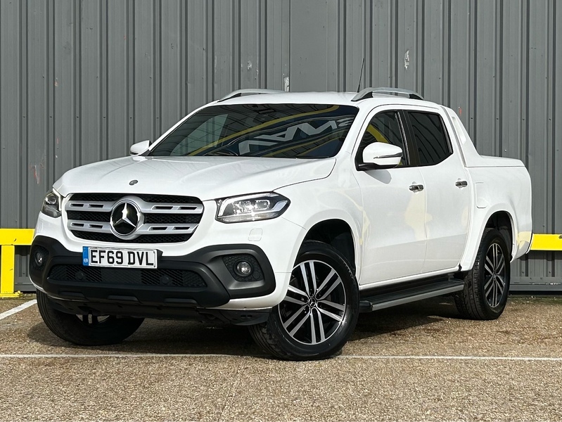 Mercedes-Benz CDI Progressive Pickup 2.3 Automatic Diesel