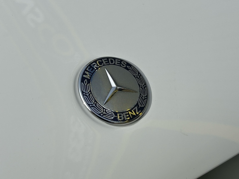 Mercedes-Benz CDI Progressive Pickup 2.3 Automatic Diesel