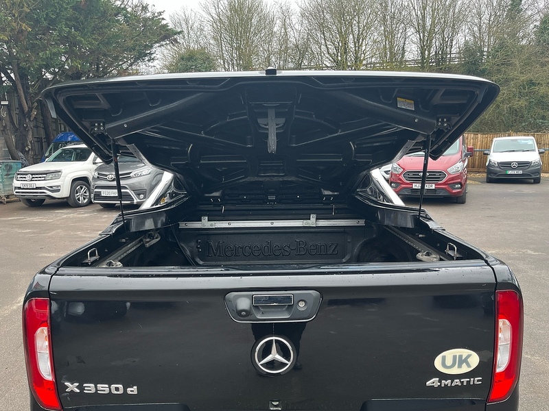 Mercedes-Benz 3.0 CDI V6 Power Pickup Double Cab 4dr Diesel G-Tronic+ 4MATIC Euro 6 (258 ps)