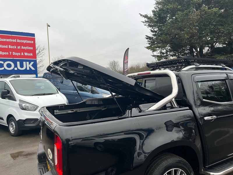 Mercedes-Benz 3.0 CDI V6 Power Pickup Double Cab 4dr Diesel G-Tronic+ 4MATIC Euro 6 (258 ps)