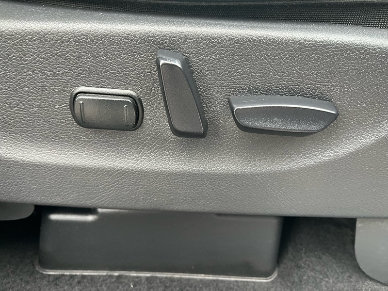 Mercedes-Benz 3.0 CDI V6 Power Pickup Double Cab 4dr Diesel G-Tronic+ 4MATIC Euro 6 (258 ps)