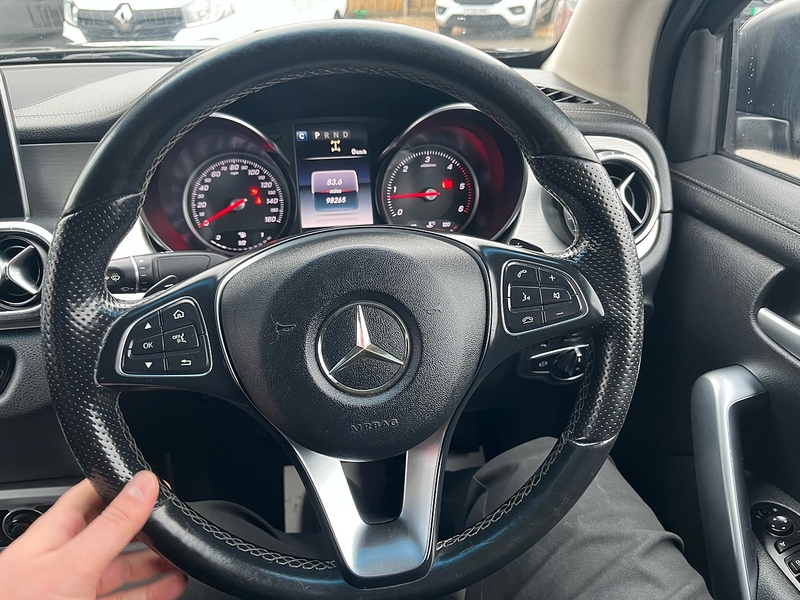 Mercedes-Benz 3.0 CDI V6 Power Pickup Double Cab 4dr Diesel G-Tronic+ 4MATIC Euro 6 (258 ps)